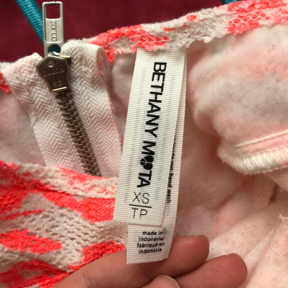 Pink and White Dress. - Picture 2 of 2